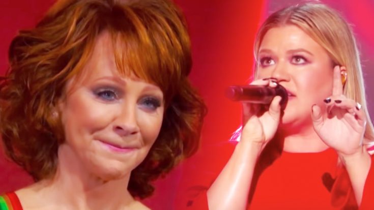 Kelly Clarkson Sings “Fancy” In Kennedy Center Tribute To Reba McEntire